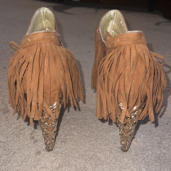 Privilege Lola Fringe ankle bootie. - Picture 6 of 7